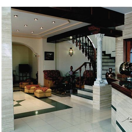 קורדובה Hotel La Lancha מראה חיצוני תמונה