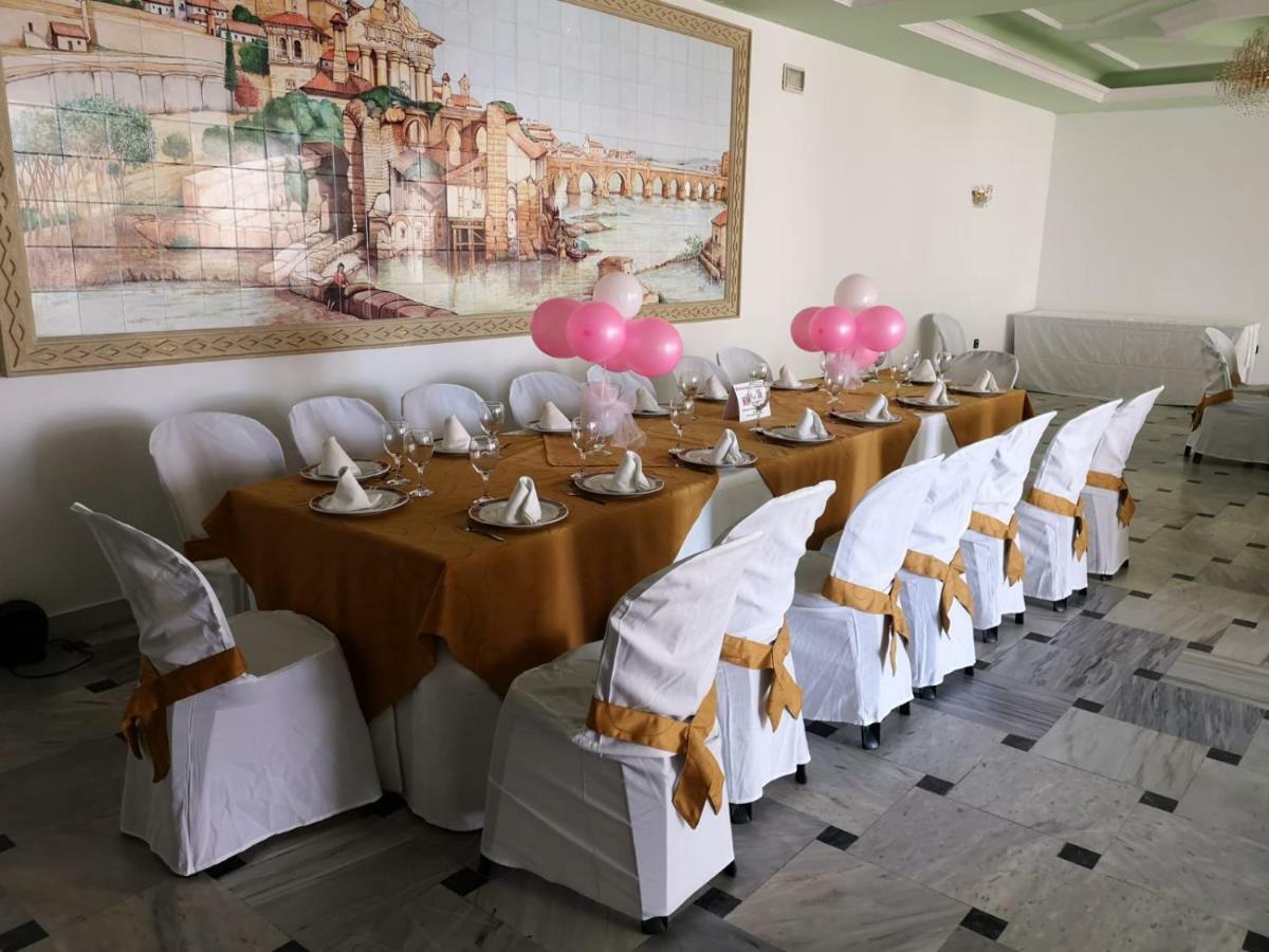 קורדובה Hotel La Lancha מראה חיצוני תמונה